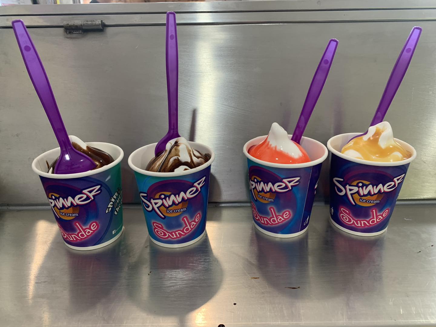 ice cream spinner